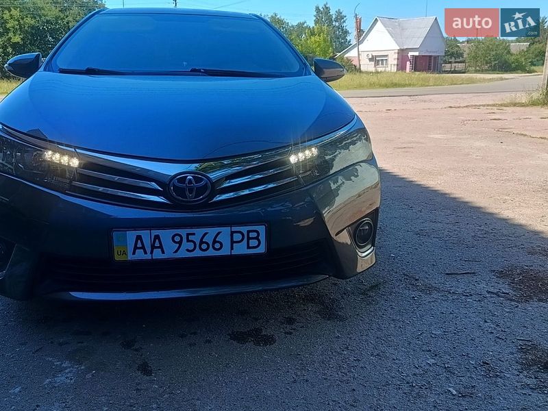 Фото Toyota Corolla з оголошення AUTO.RIA