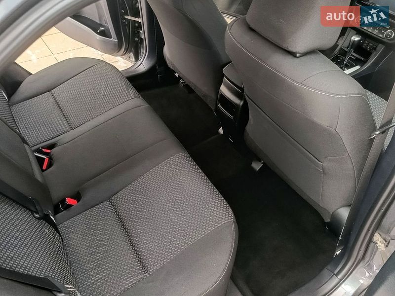 Фото Toyota Corolla з оголошення AUTO.RIA