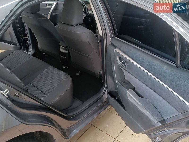 Фото Toyota Corolla з оголошення AUTO.RIA