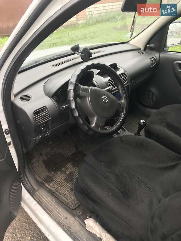 Фото Opel Combo з оголошення AUTO.RIA