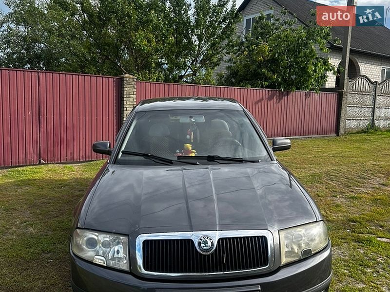Фото Skoda Superb з оголошення AUTO.RIA