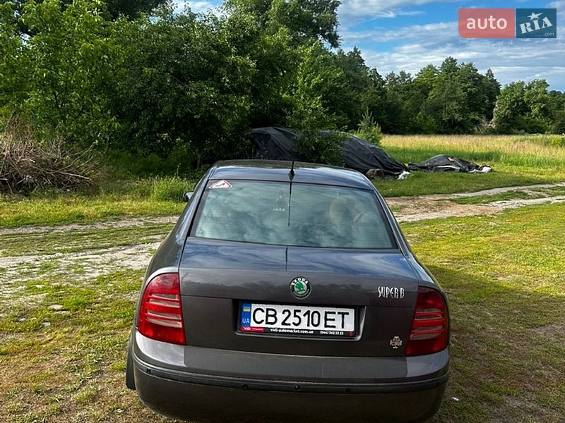 Фото Skoda Superb з оголошення AUTO.RIA