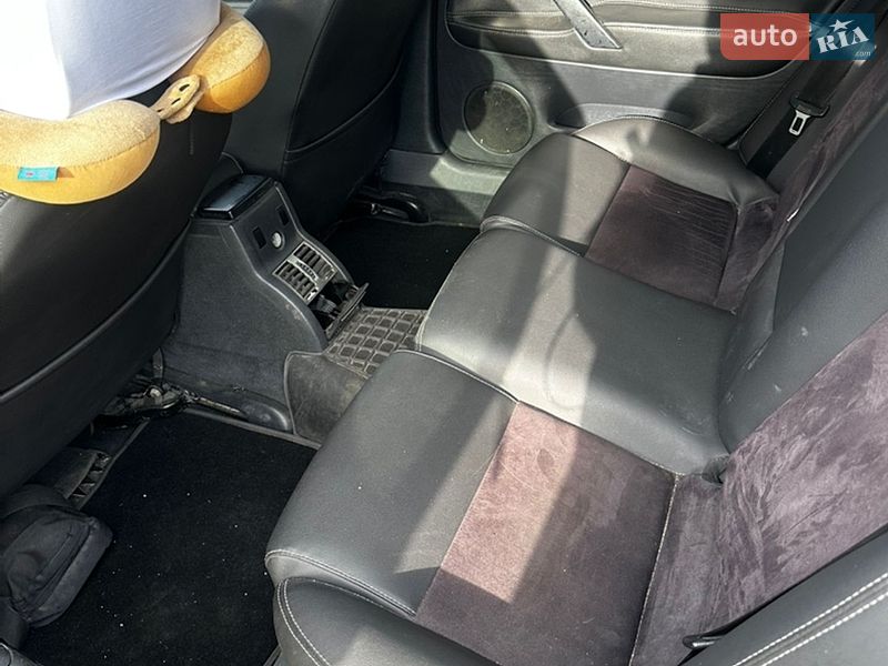 Фото Skoda Superb з оголошення AUTO.RIA