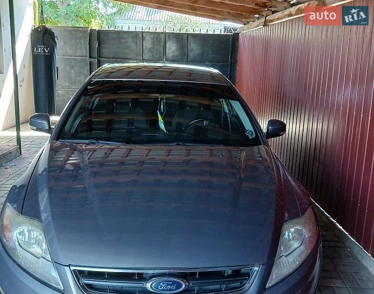 Фото Ford Mondeo з оголошення AUTO.RIA