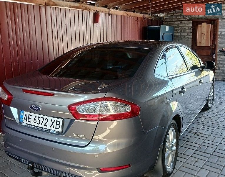 Фото Ford Mondeo з оголошення AUTO.RIA