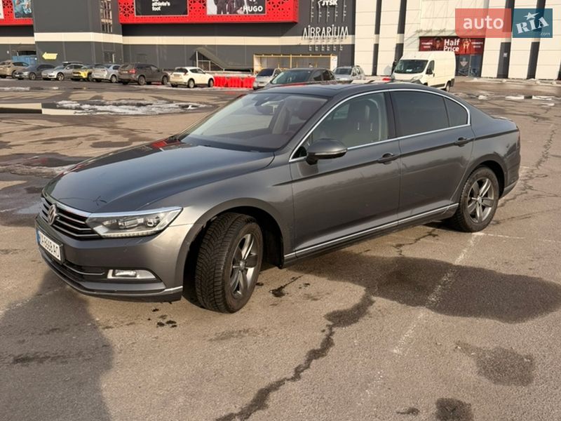 Фото Volkswagen Passat з оголошення AUTO.RIA
