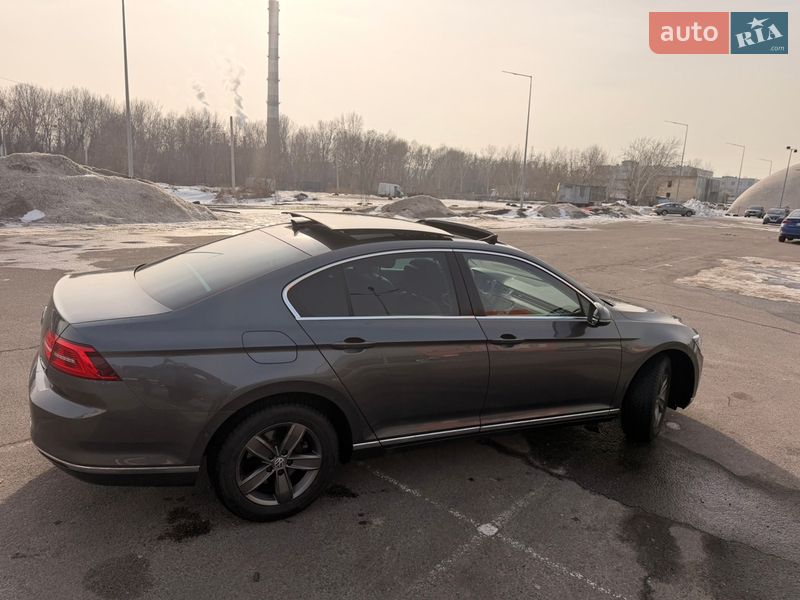 Фото Volkswagen Passat з оголошення AUTO.RIA