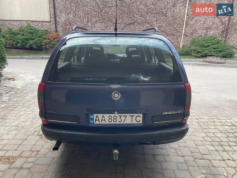 Фото Opel Omega з оголошення AUTO.RIA