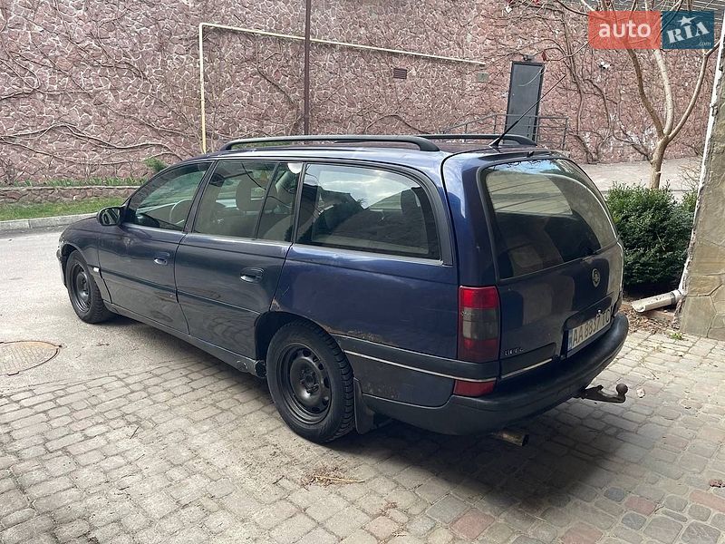 Фото Opel Omega з оголошення AUTO.RIA