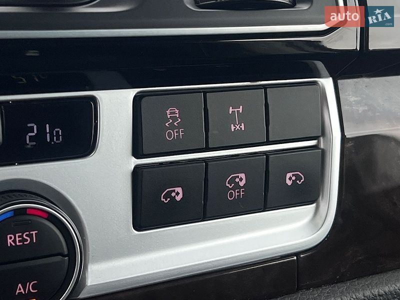 Фото Volkswagen Multivan з оголошення AUTO.RIA