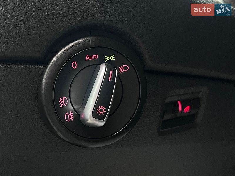 Фото Volkswagen Multivan з оголошення AUTO.RIA