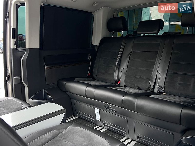 Фото Volkswagen Multivan з оголошення AUTO.RIA