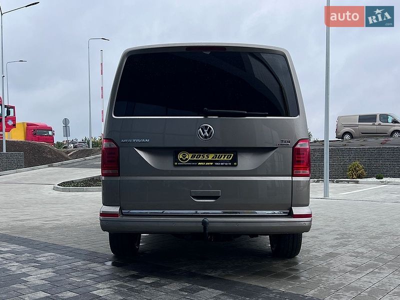 Фото Volkswagen Multivan з оголошення AUTO.RIA