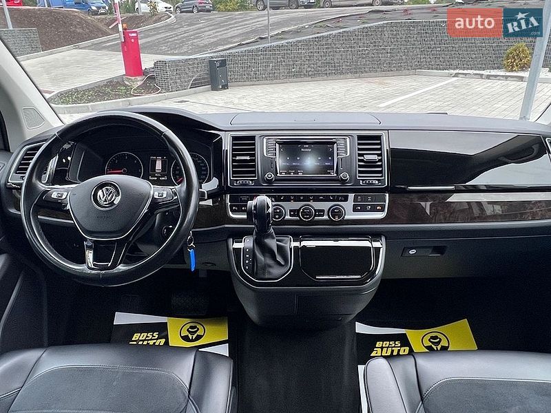 Фото Volkswagen Multivan з оголошення AUTO.RIA