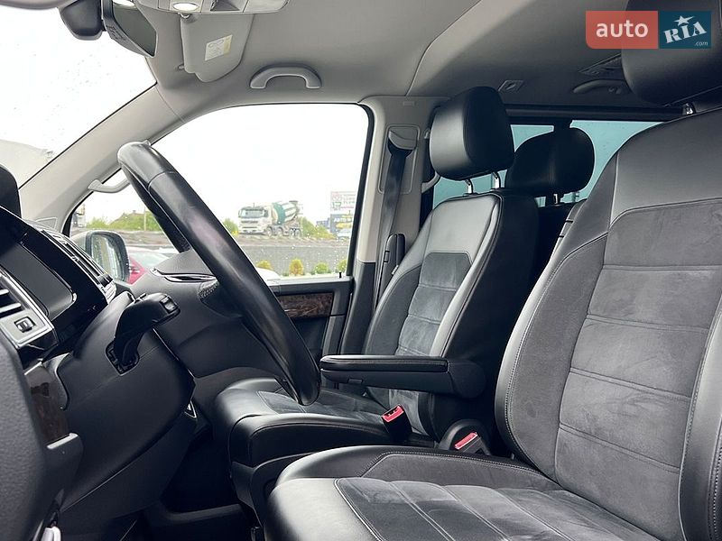 Фото Volkswagen Multivan з оголошення AUTO.RIA