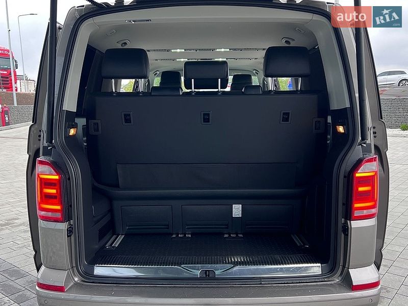 Фото Volkswagen Multivan з оголошення AUTO.RIA