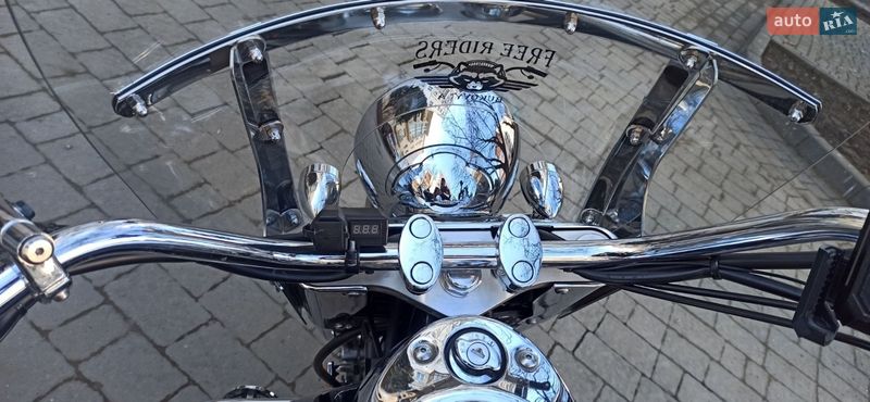 Фото Kawasaki Vulcan з оголошення AUTO.RIA