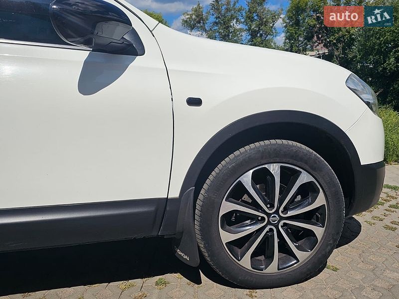 Фото Nissan Qashqai з оголошення AUTO.RIA