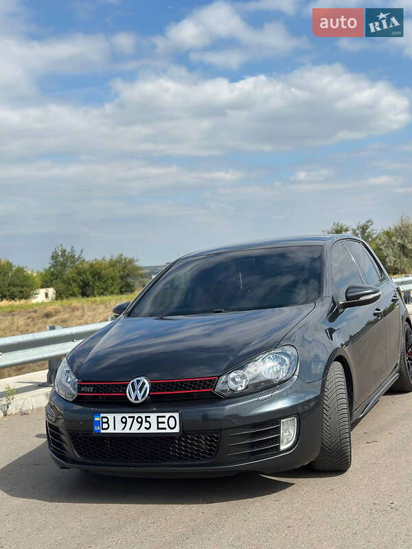 Фото Volkswagen Golf з оголошення AUTO.RIA