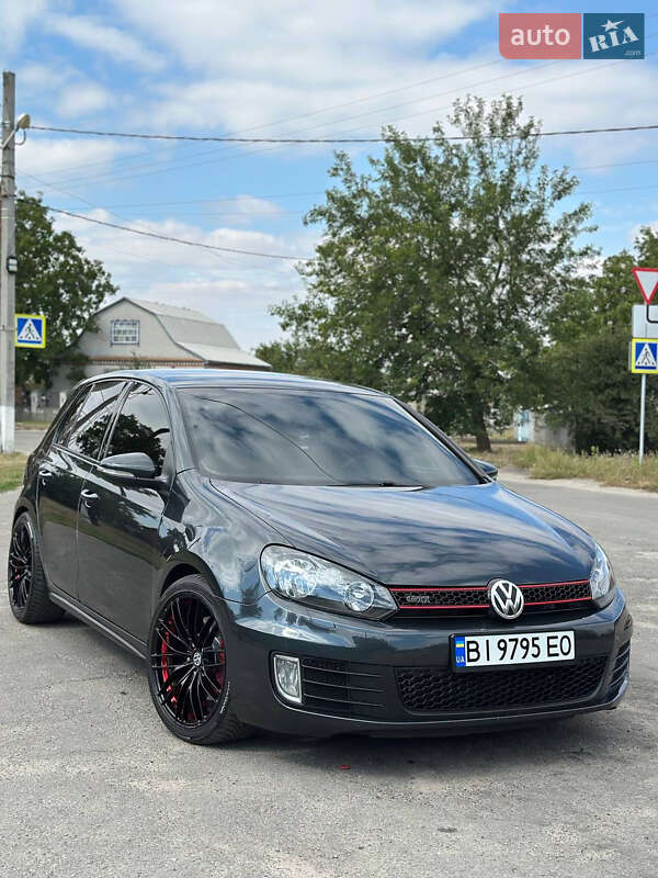 Фото Volkswagen Golf з оголошення AUTO.RIA