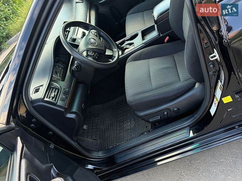 Фото Toyota Camry з оголошення AUTO.RIA