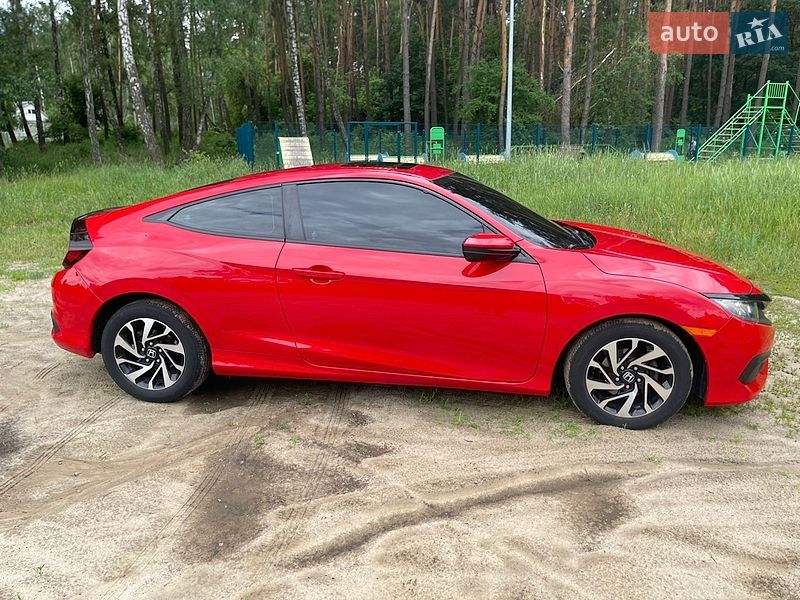 Фото Honda Civic з оголошення AUTO.RIA