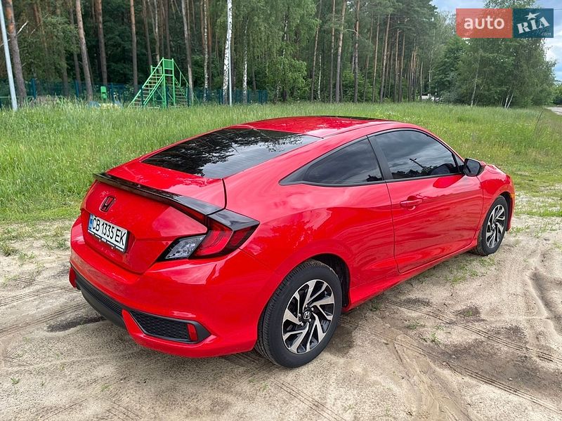 Фото Honda Civic з оголошення AUTO.RIA