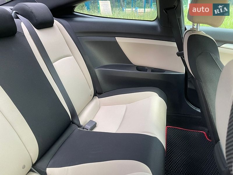 Фото Honda Civic з оголошення AUTO.RIA