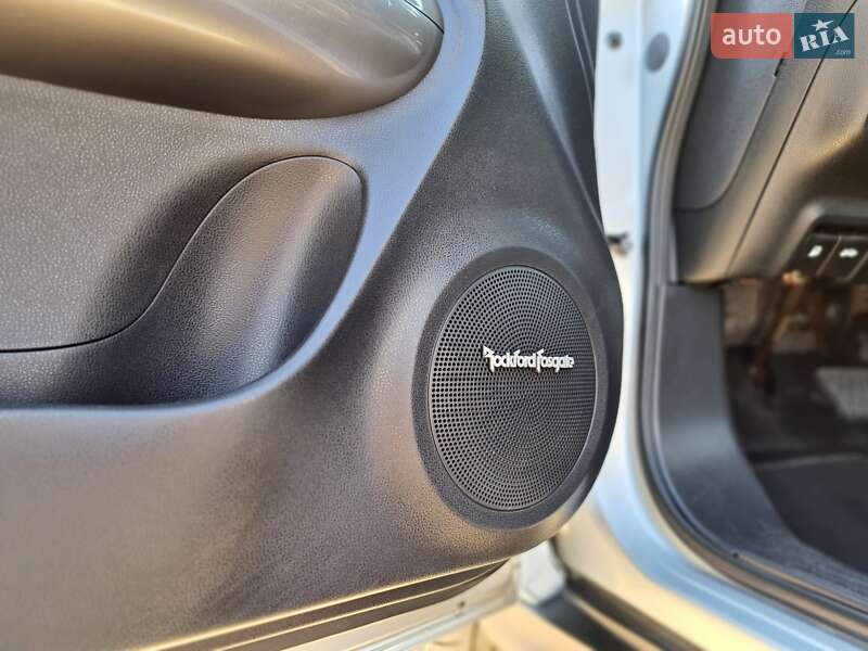 Фото Nissan Juke з оголошення AUTO.RIA