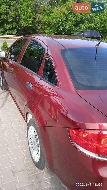 Фото Fiat Linea з оголошення AUTO.RIA