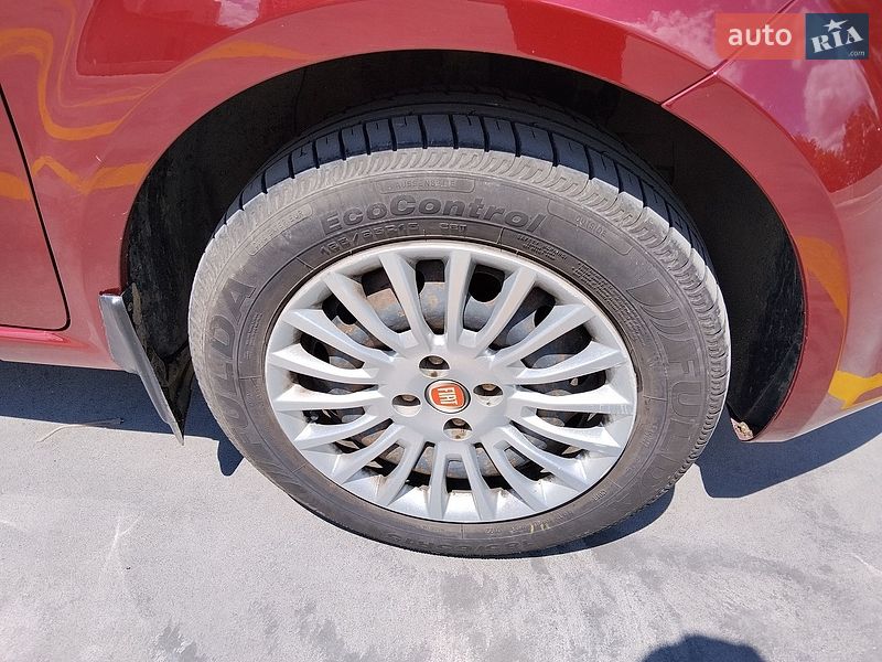 Фото Fiat Linea з оголошення AUTO.RIA