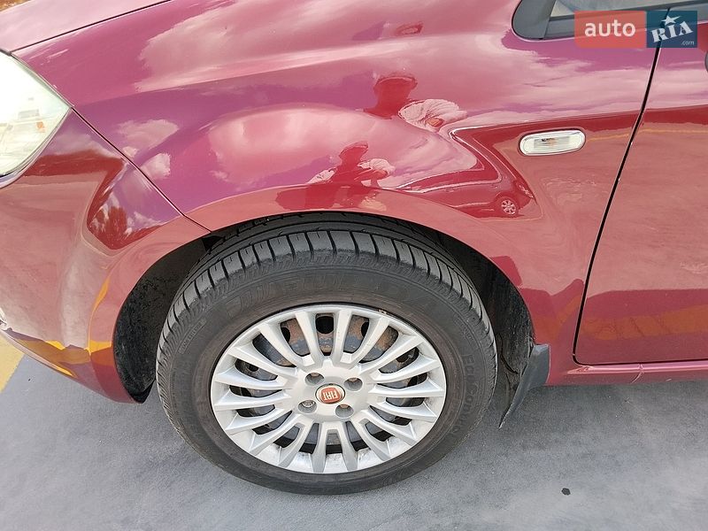 Фото Fiat Linea з оголошення AUTO.RIA