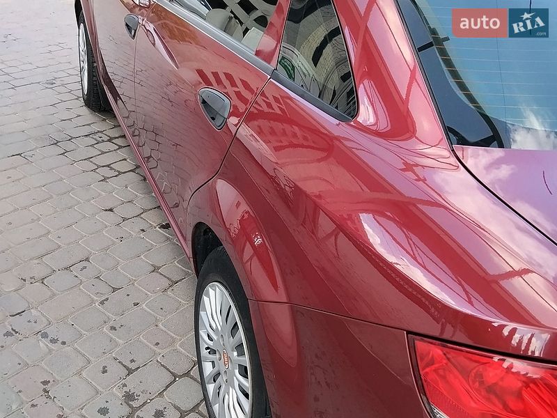 Фото Fiat Linea з оголошення AUTO.RIA