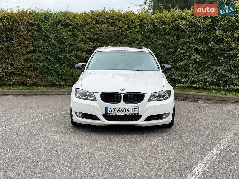 Фото BMW 3 Series з оголошення AUTO.RIA