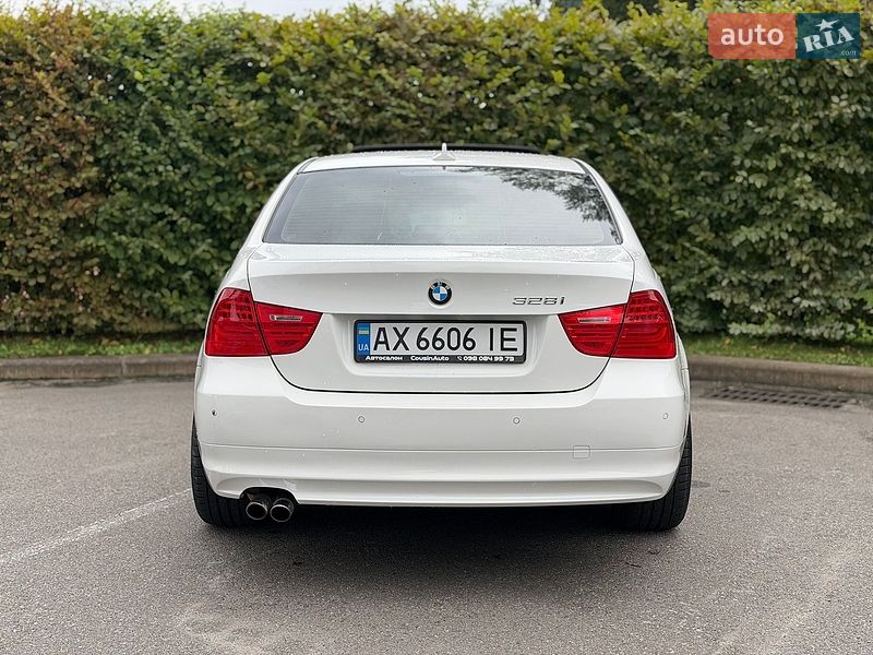 Фото BMW 3 Series з оголошення AUTO.RIA