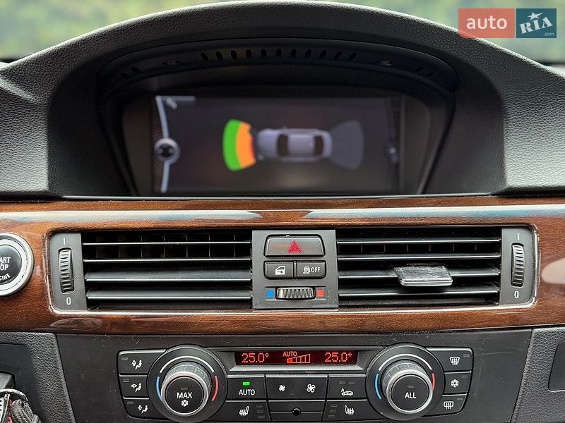 Фото BMW 3 Series з оголошення AUTO.RIA