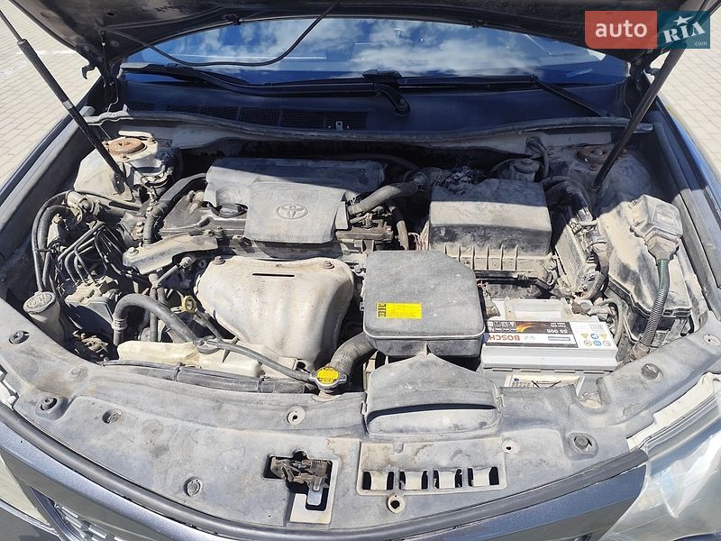 Фото Toyota Camry з оголошення AUTO.RIA