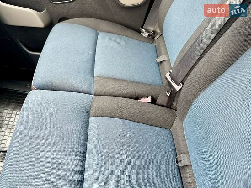 Фото Renault Master з оголошення AUTO.RIA