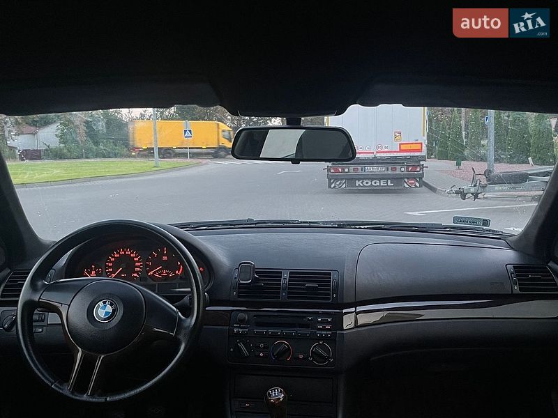 Фото BMW 3 Series з оголошення AUTO.RIA