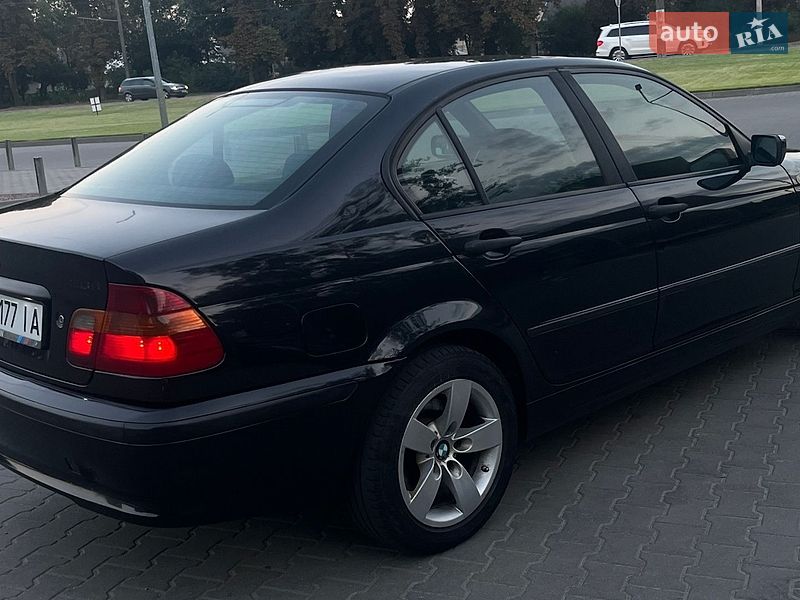Фото BMW 3 Series з оголошення AUTO.RIA