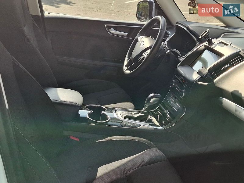 Фото Ford S-Max з оголошення AUTO.RIA