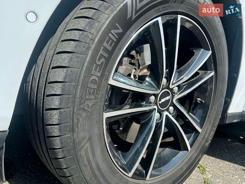 Фото Ford S-Max з оголошення AUTO.RIA
