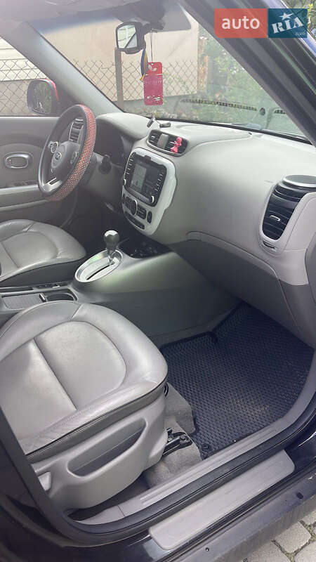 Фото Kia Soul з оголошення AUTO.RIA