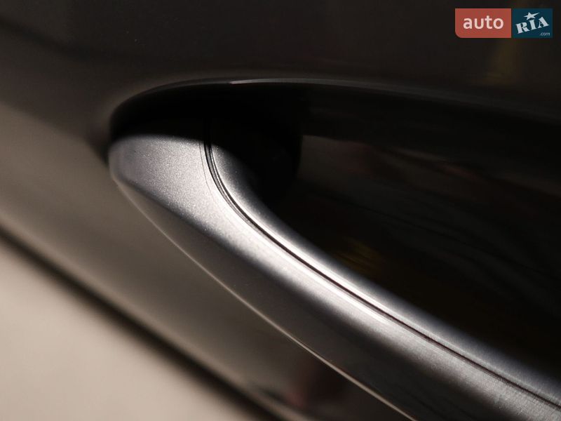 Фото BMW M3 з оголошення AUTO.RIA