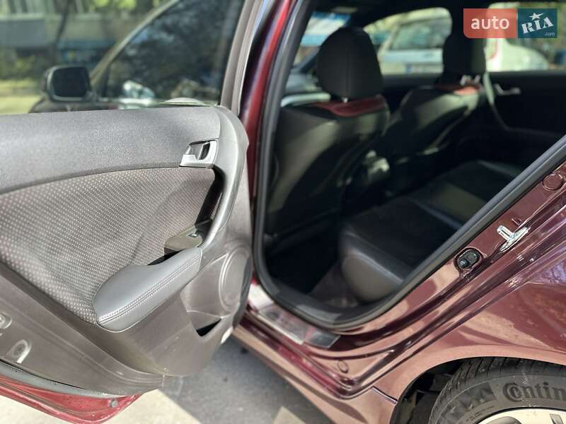 Фото Honda Accord з оголошення AUTO.RIA