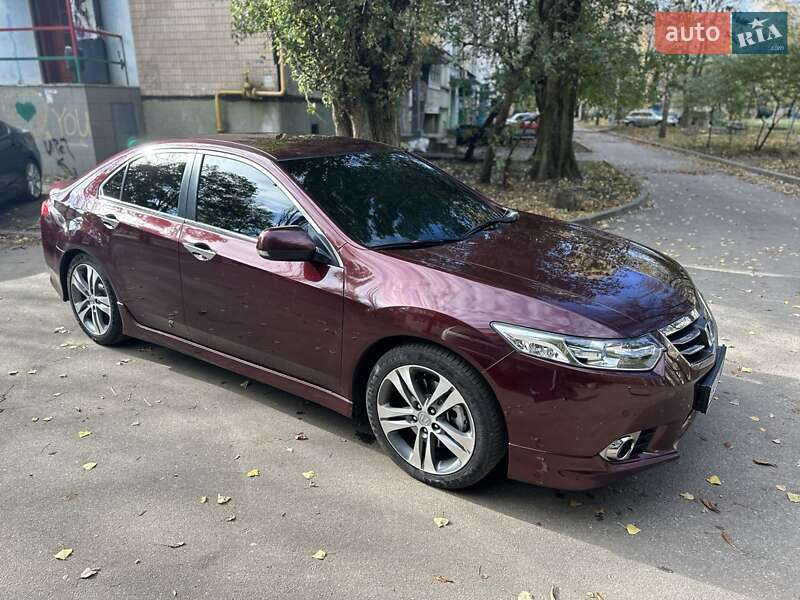 Фото Honda Accord з оголошення AUTO.RIA