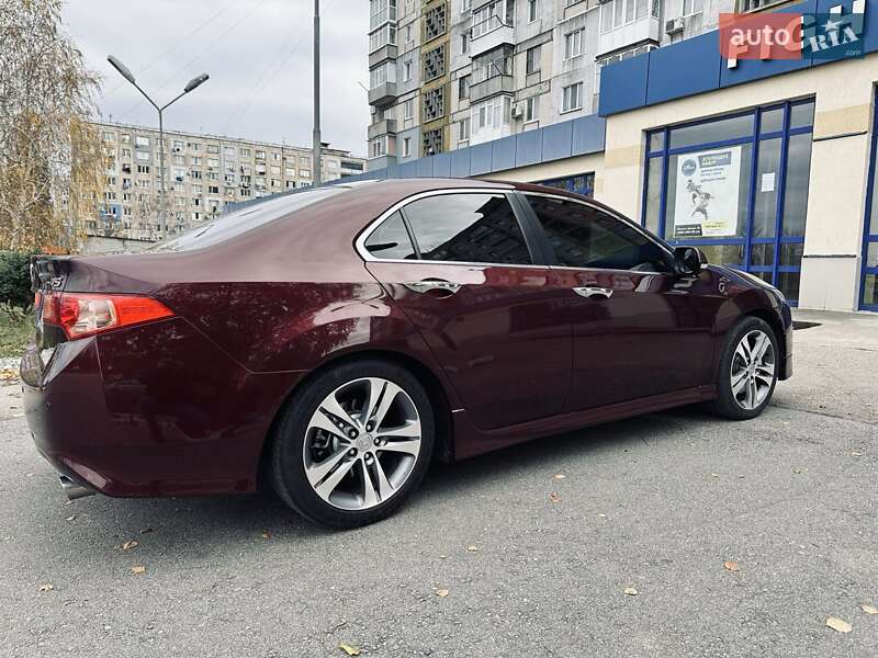 Фото Honda Accord з оголошення AUTO.RIA