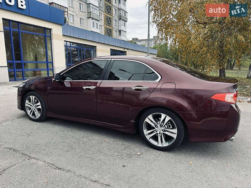 Фото Honda Accord з оголошення AUTO.RIA