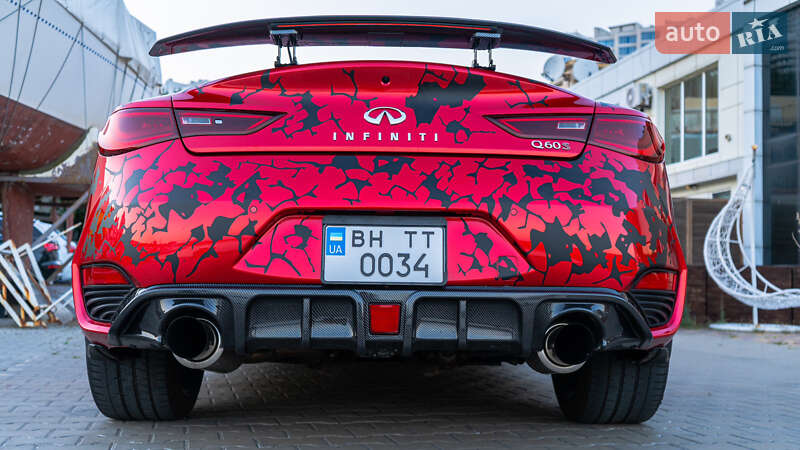 Фото Infiniti Q60 з оголошення AUTO.RIA