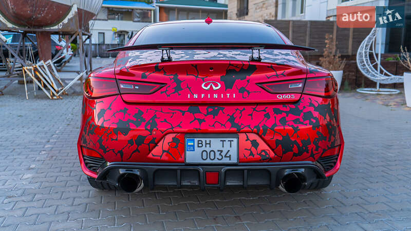 Фото Infiniti Q60 з оголошення AUTO.RIA